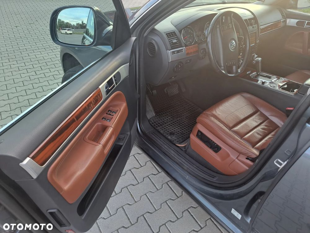 Volkswagen Touareg 3.0 V6 TDI DPF Perfect Tiptr - 9