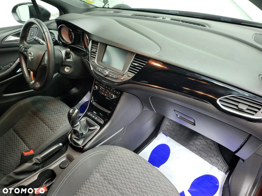 Opel Astra 1.6 Turbo Start/Stop Innovation - 27