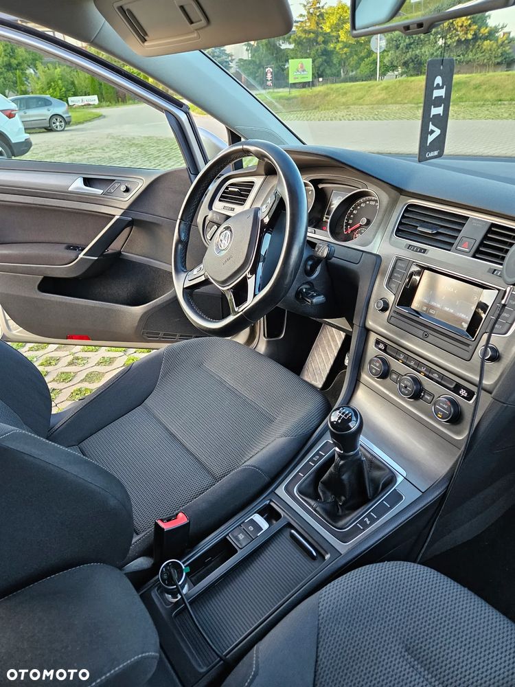 Volkswagen Golf 1.2 TSI BMT Trendline Perfectline - 12