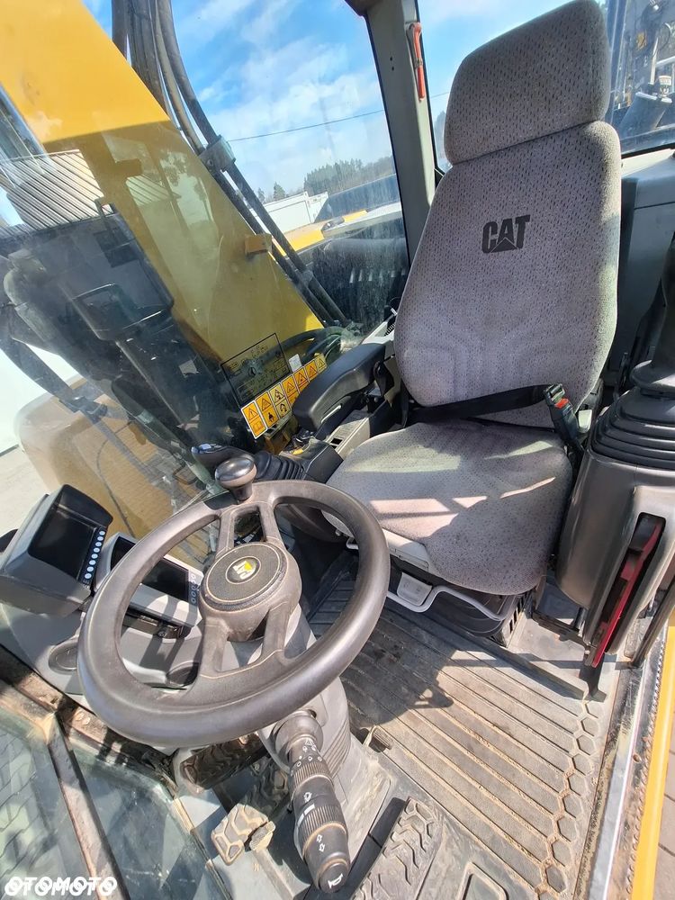 Caterpillar M318F - 13