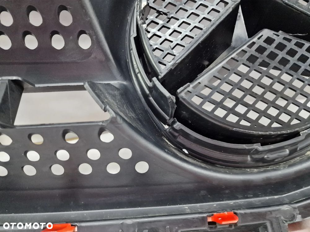 MERCEDES CITAN W415 13- ATRAPA / GRILL PRZEDNI PRZÓD , NR 623100373R / A4158880023 , NR AUKCJI GL322 - 15