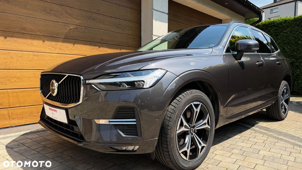 Volvo XC 60 B4 D Geartronic Momentum Pro - 4