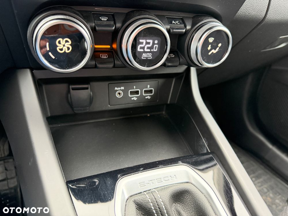 Renault Arkana 1.6 E-TECH Intens MMT - 24