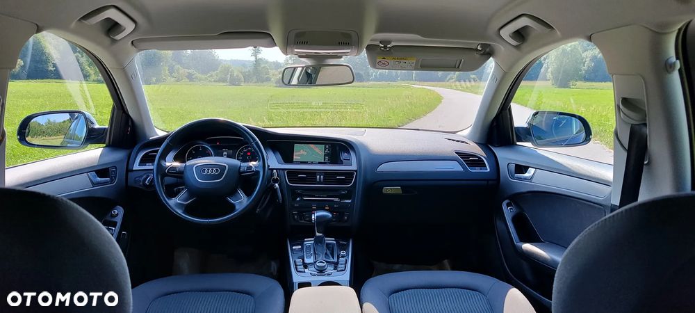 Audi A4 Avant 2.0 TDI DPF quattro S tronic Attraction - 27