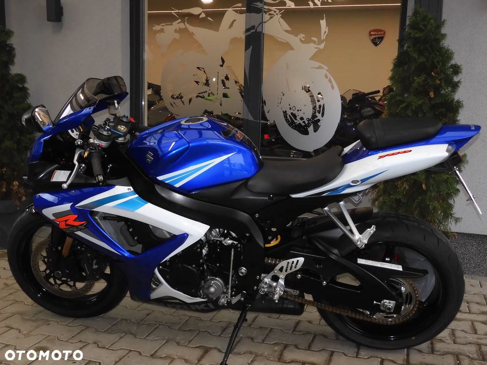 Suzuki GSX-R - 12