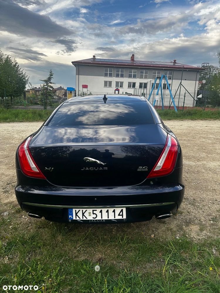 Jaguar XJ 3.0 T AWD Premium Luxury - 2