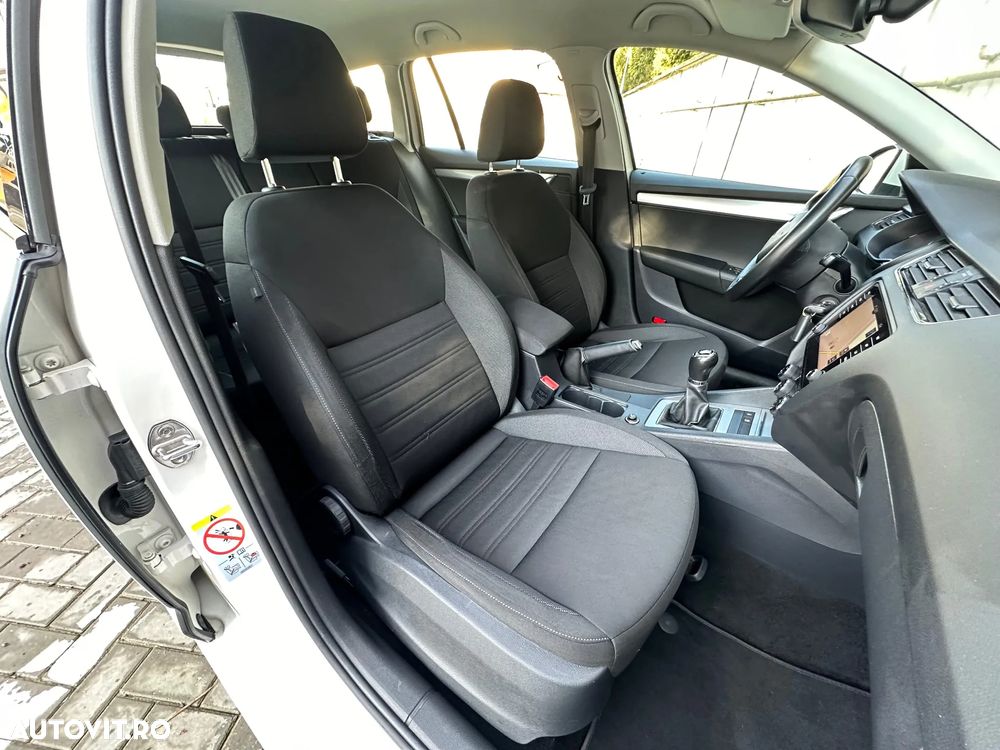 Skoda Octavia 2.0 TDI Green tec 4x4 Edition - 7