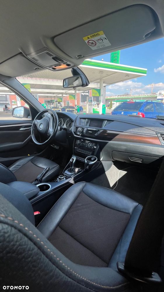 BMW X1 - 15