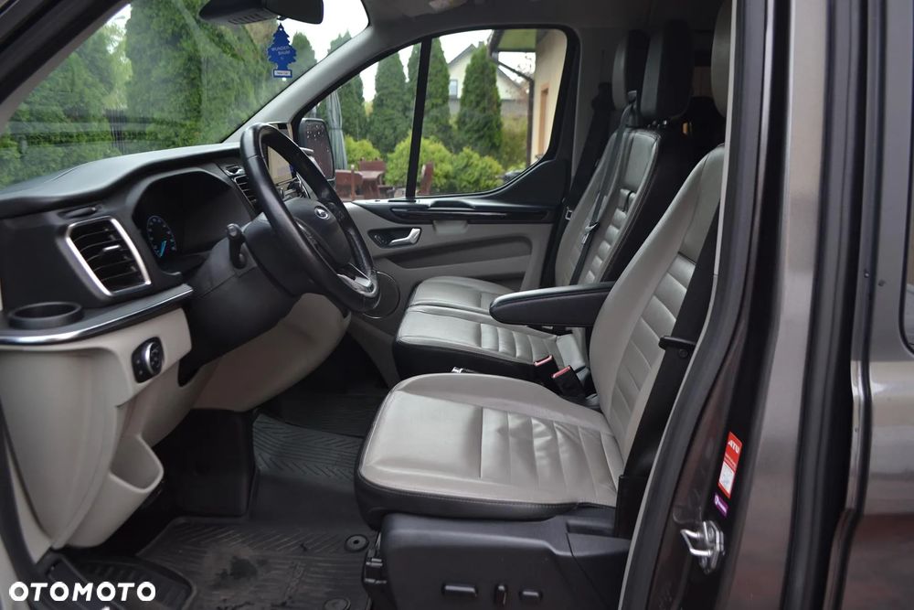 Ford Tourneo Custom 2.0 EcoBlue L2 Titanium X SelectShift - 36