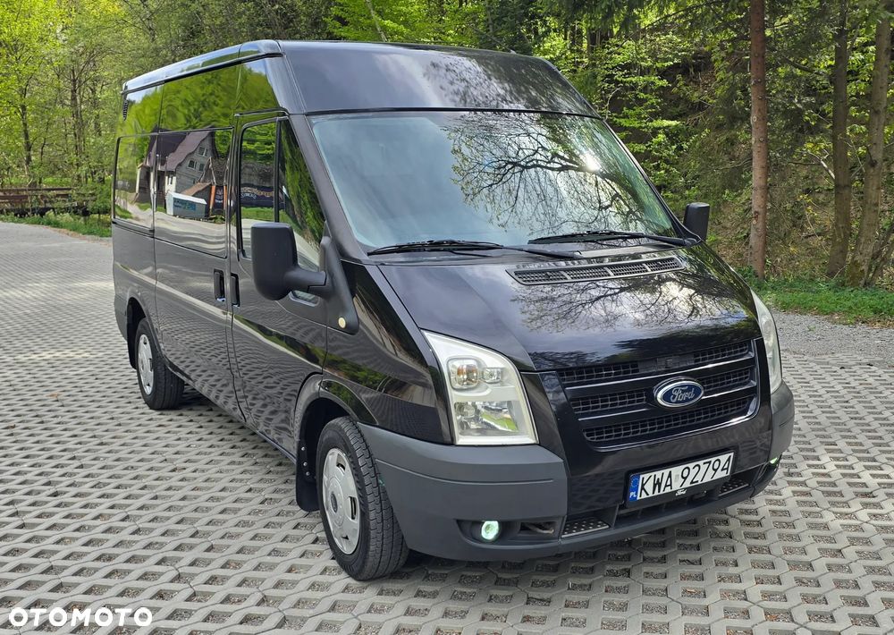 Ford Transit - 12