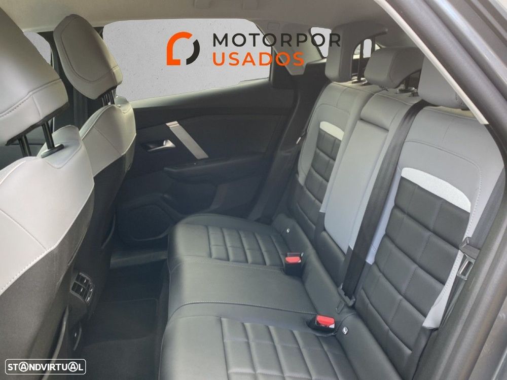 Citroën e-C4 54 kWh Max — fotografia 9