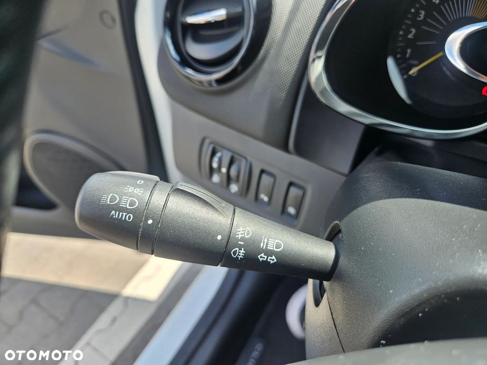 Renault Clio Energy TCe 90 Business - 39