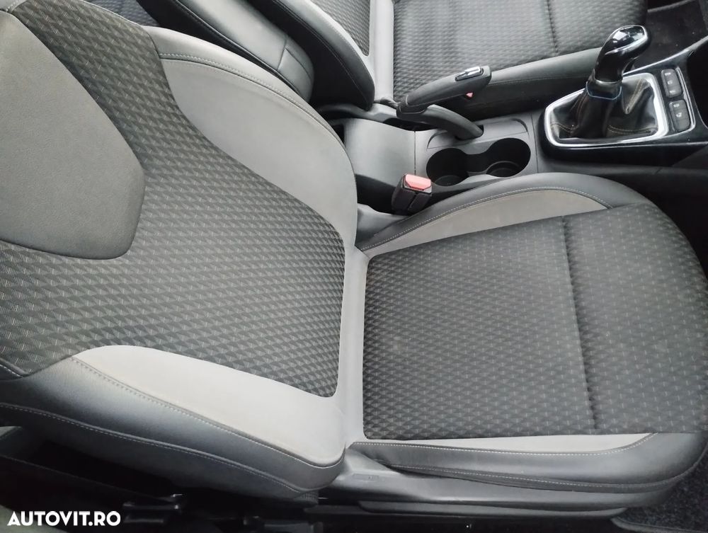 Opel Crossland 1.2 Ultimate - 16