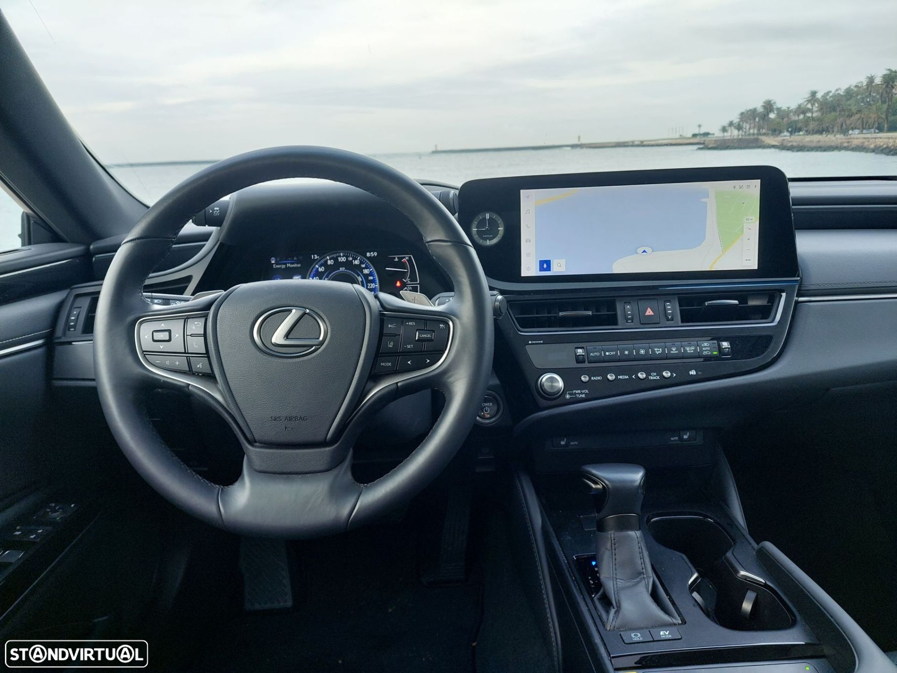Lexus es-300h - 16