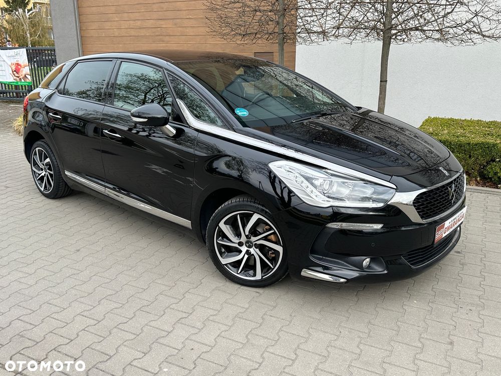 DS Automobiles DS 5 - 12