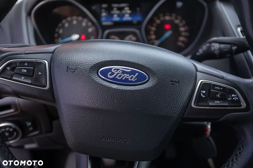 Ford Focus - 20