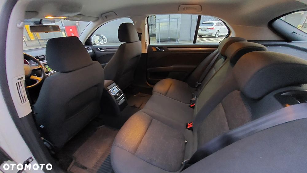 Skoda Superb 1.4 TSI ACTive - 17
