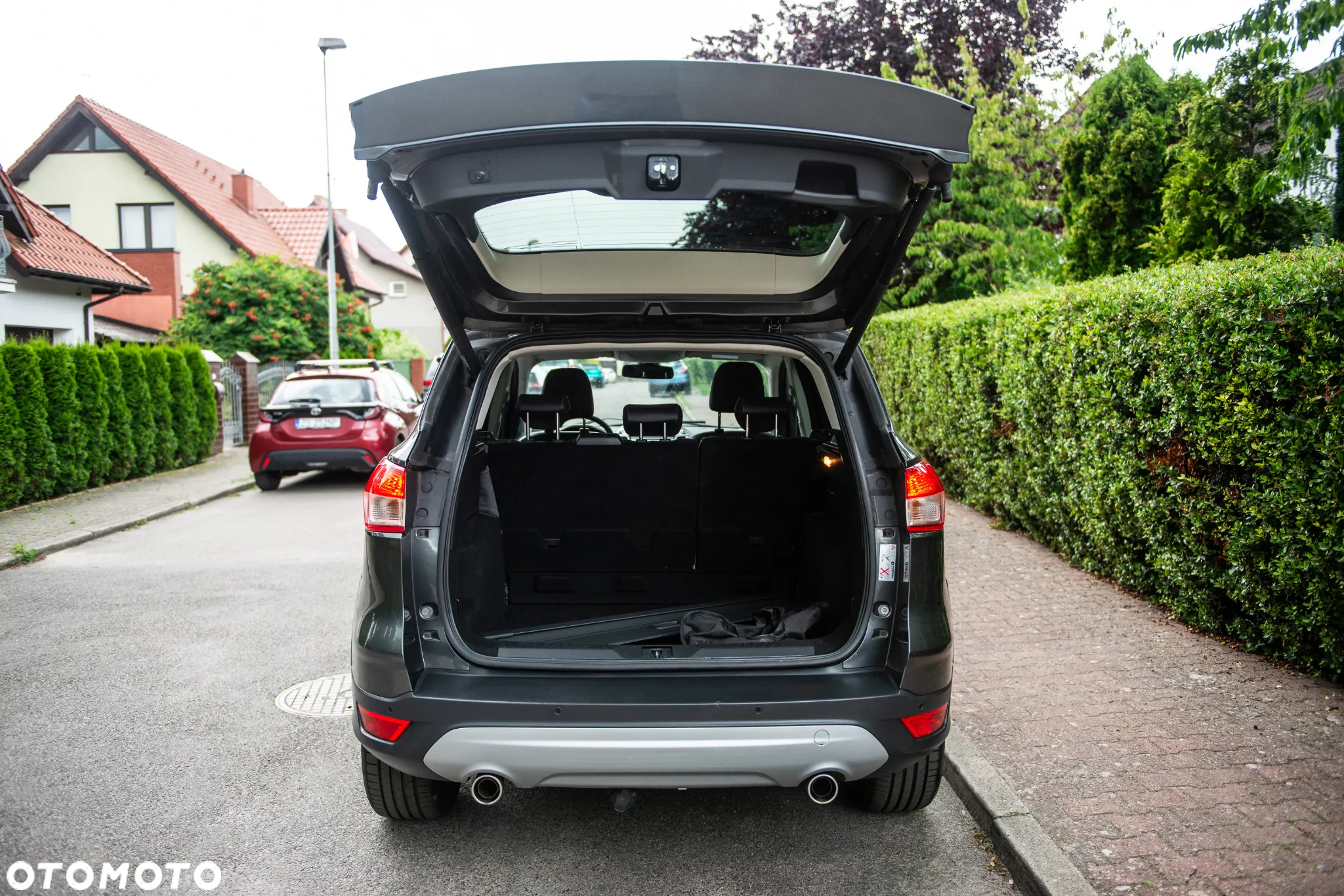 Ford Kuga 2.0 TDCi 4x4 Titanium - 14