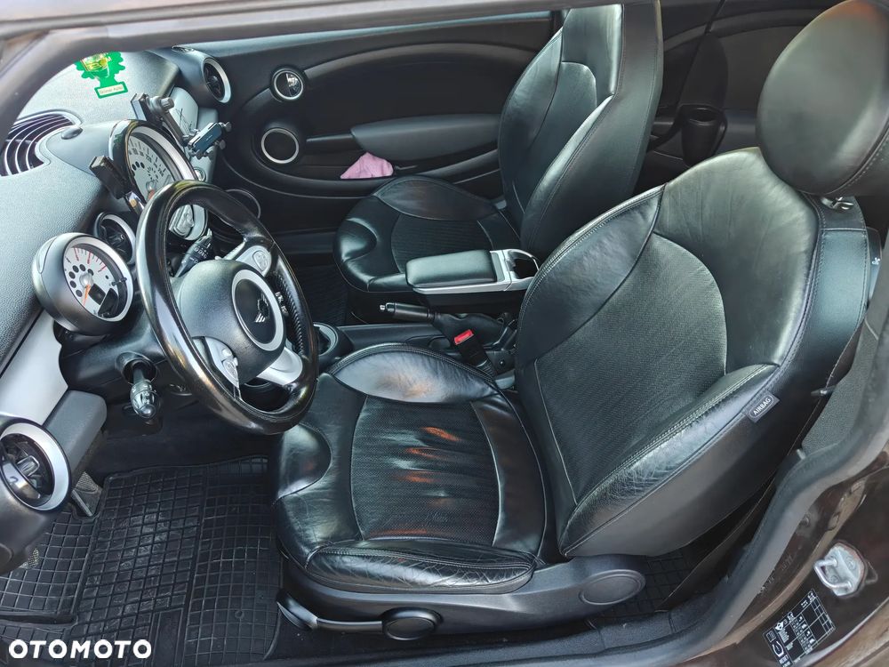 MINI Clubman Cooper D - 15