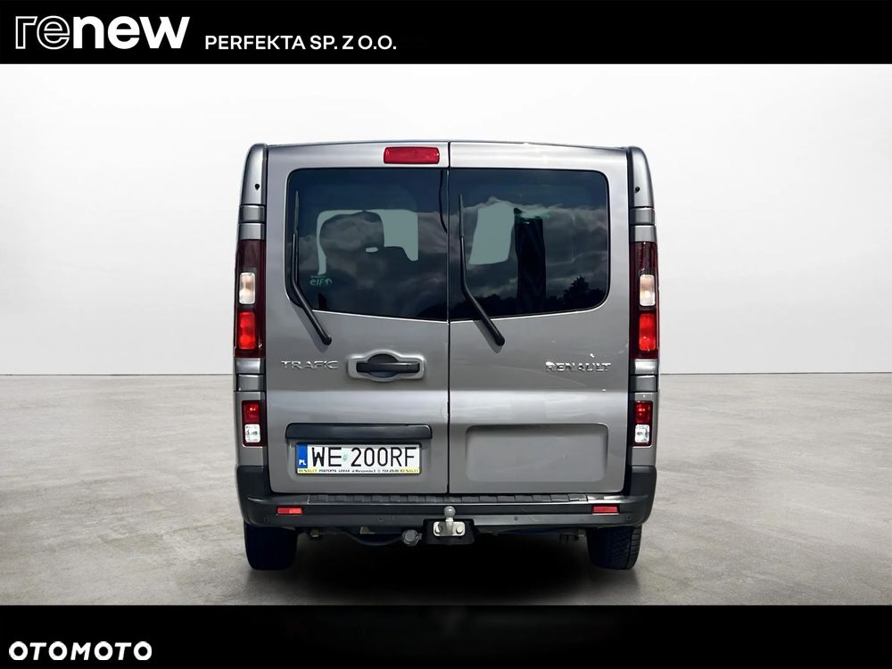 Renault Trafic Grand 1.6 dCi - 4