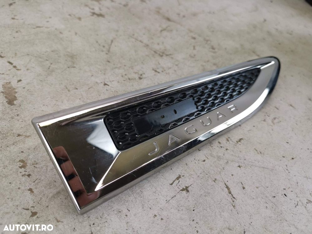 Ornament Aripa Dreapta Jaguar  E-Pace 1 2017 2018 2019 2020 Original I - 4