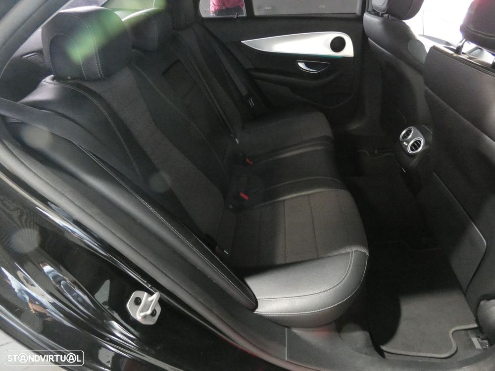 Mercedes-Benz E 220 d Avantgarde - 13