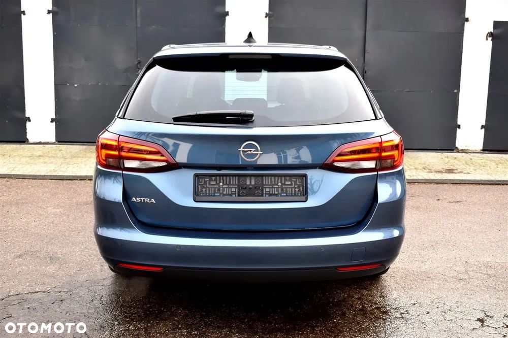 Opel Corsa 1.4 Turbo (ecoFLEX) Start/Stop Innovation - 9