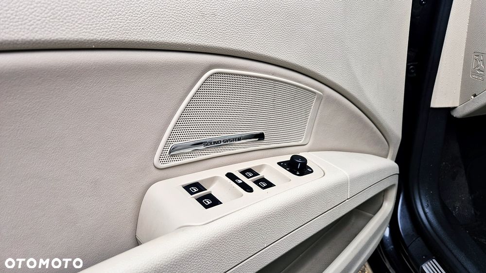 Skoda Superb 1.8 TSI DSG Exclusive - 30