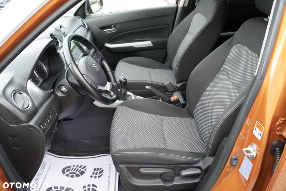 Suzuki Vitara - 10