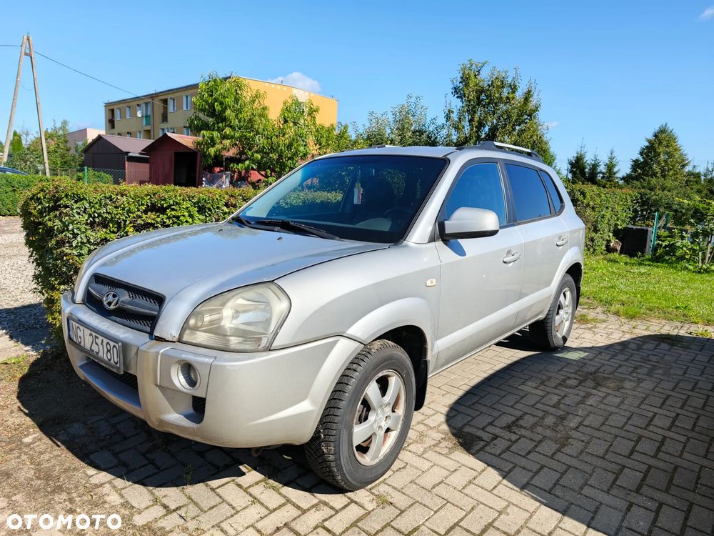 Hyundai Tucson 2.0 Comfort 2WD - 2