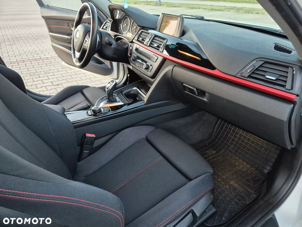 BMW Seria 3 - 23