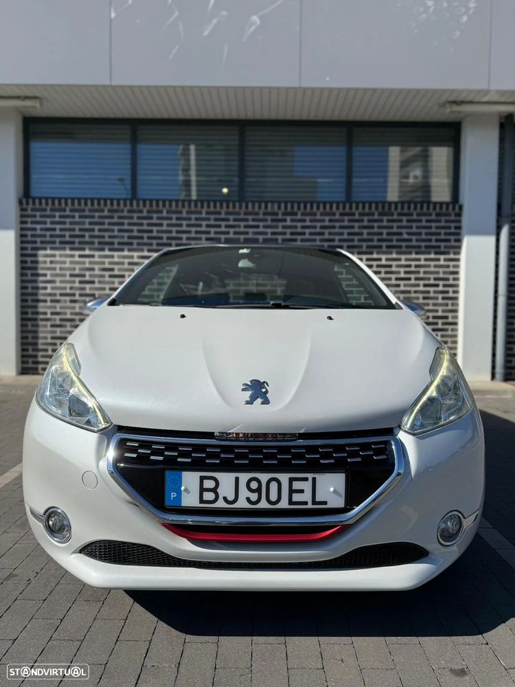 Peugeot 208 1.6 THP GTi - 2