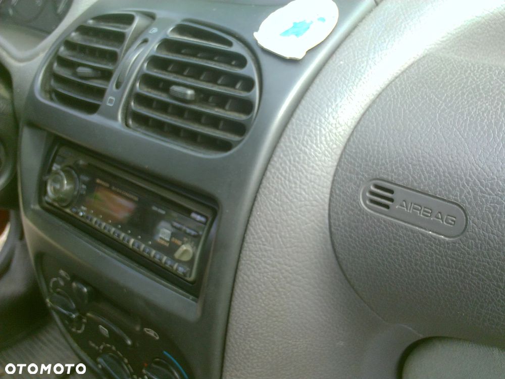Peugeot 206 1.1 XR Presence - 30