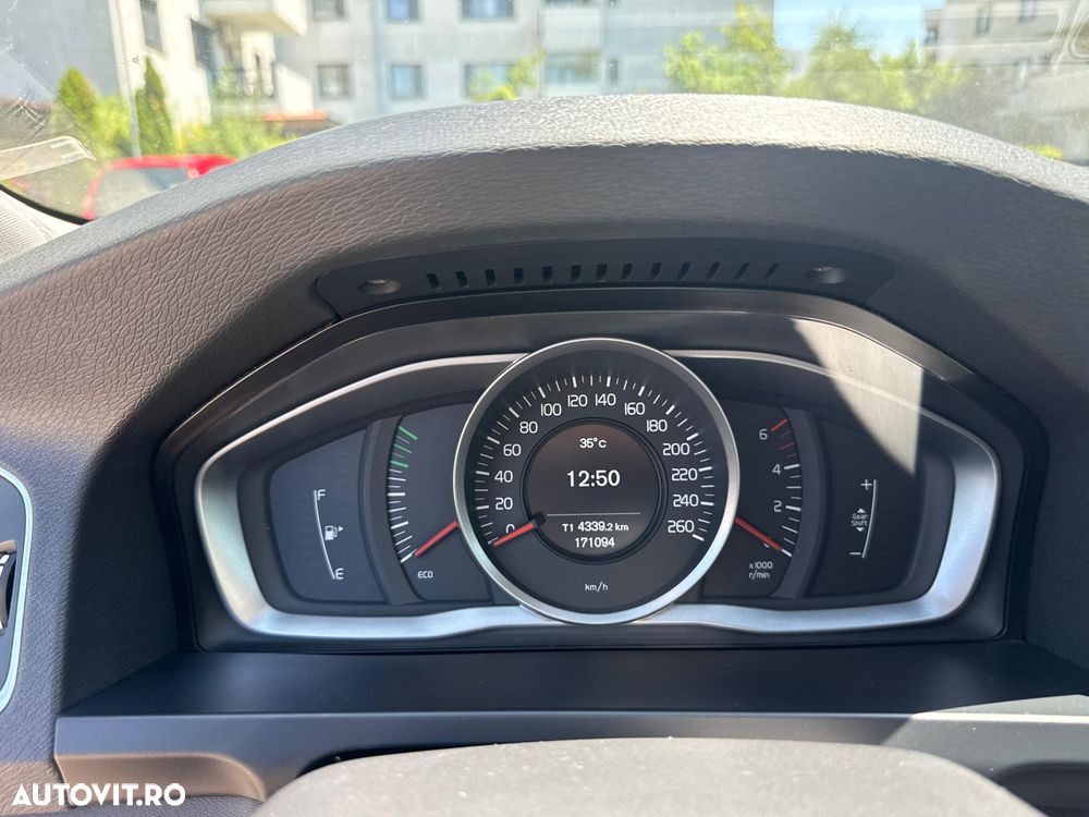 Volvo S60 D2 Start-Stop R-Design - 6