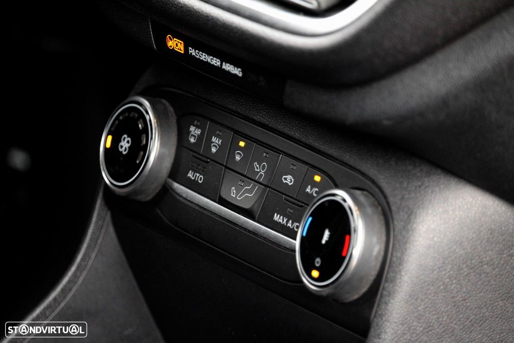 Ford Fiesta 1.0 EcoBoost ST-Line - 19