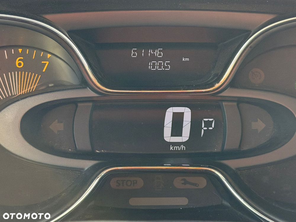 Renault Captur - 19