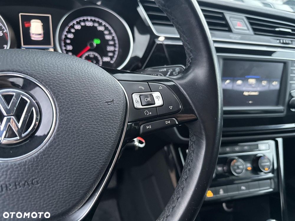 Volkswagen Touran 1.4 TSI BMT Highline DSG - 27