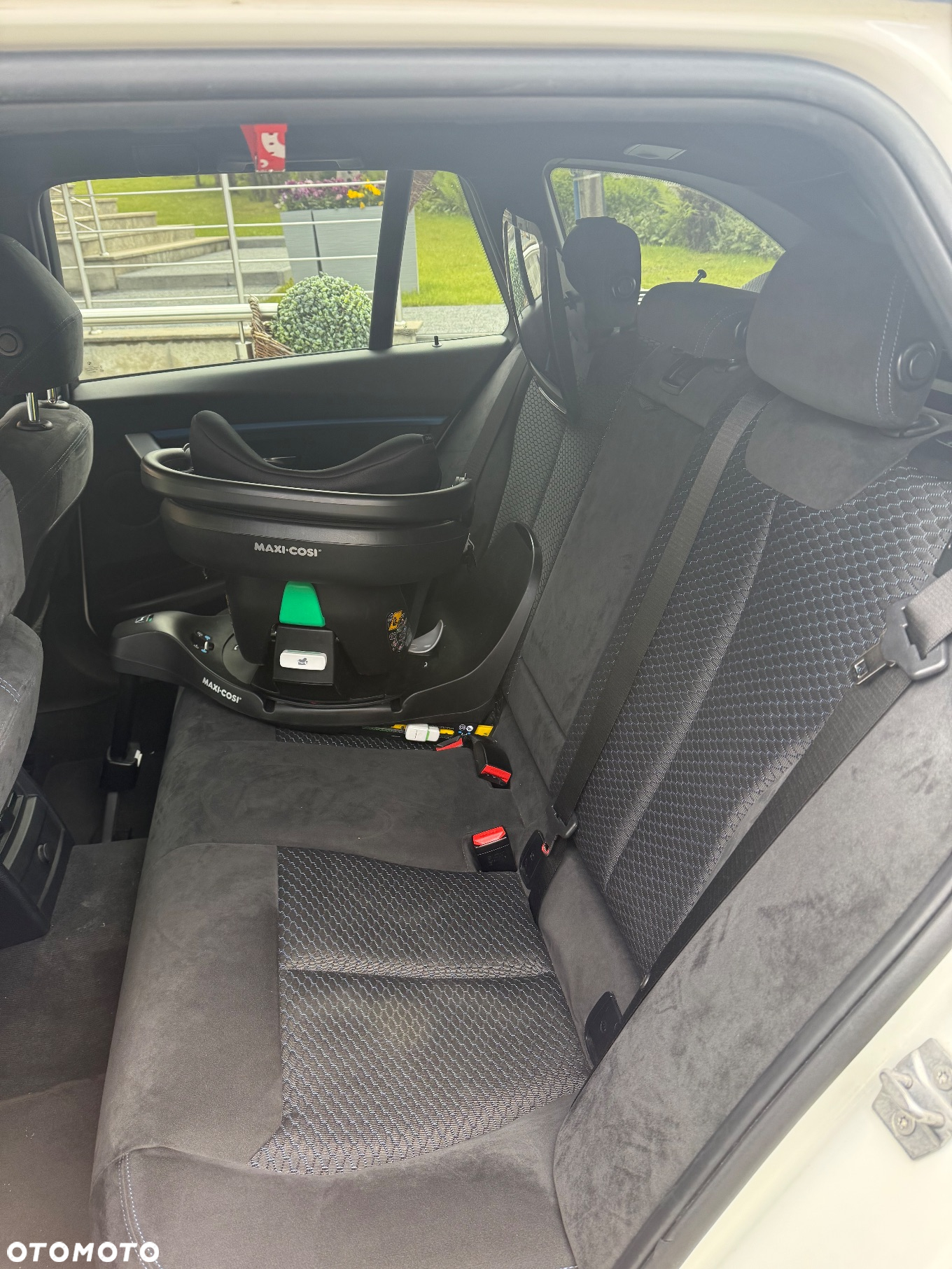 BMW Seria 3 318d M Sport - 40