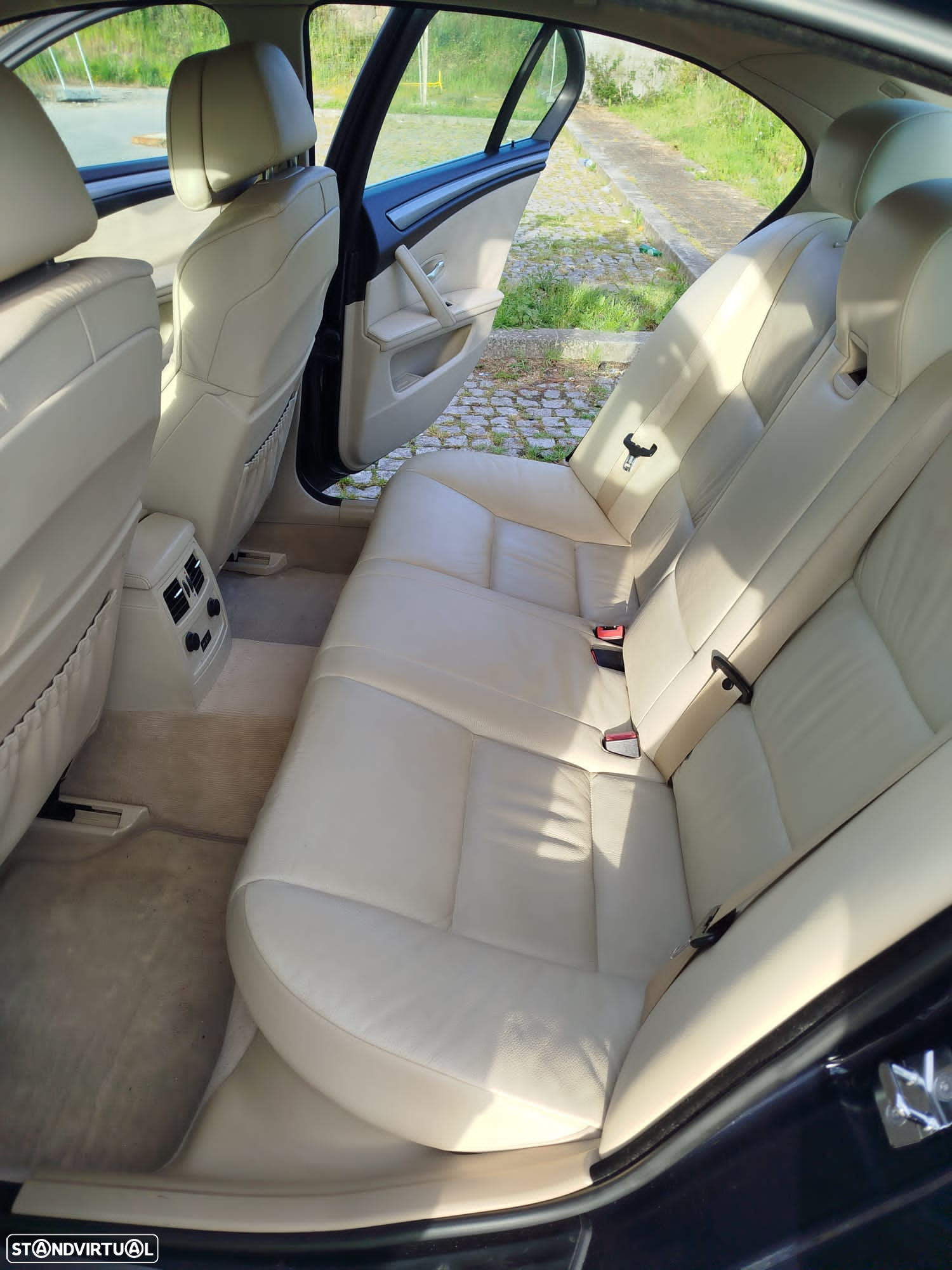 BMW 520 dA - 11