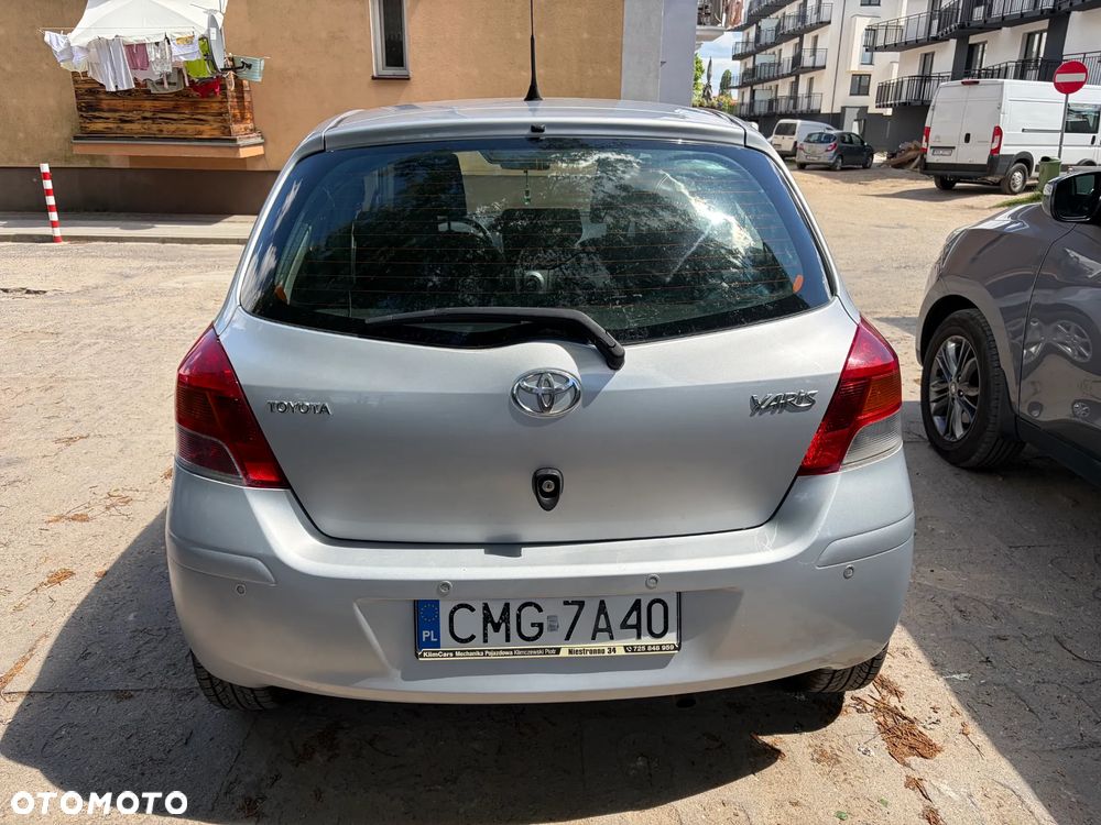 Toyota Yaris 1.33 Luna - 7