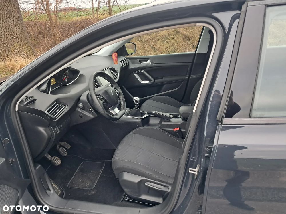 Peugeot 308 BlueHDi FAP 120 Stop&Start Active - 16