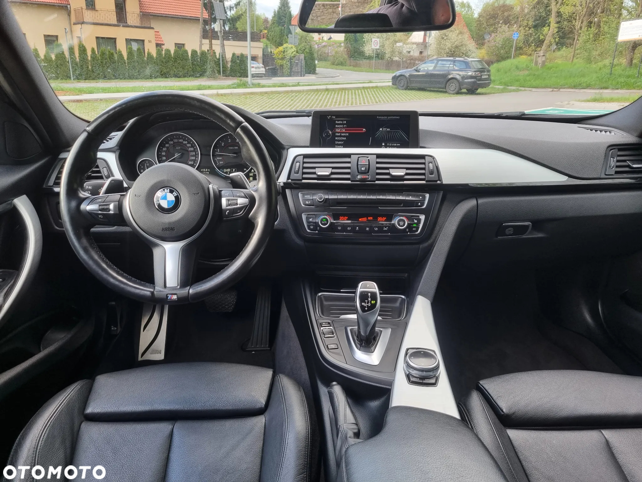 BMW Seria 3 335i xDrive M Sport - 9