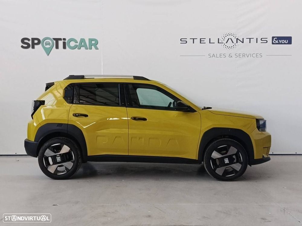 Fiat Grande Panda 1.2 Hybrid La Prima eDCT - 4