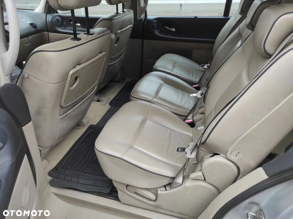 Renault Espace - 21