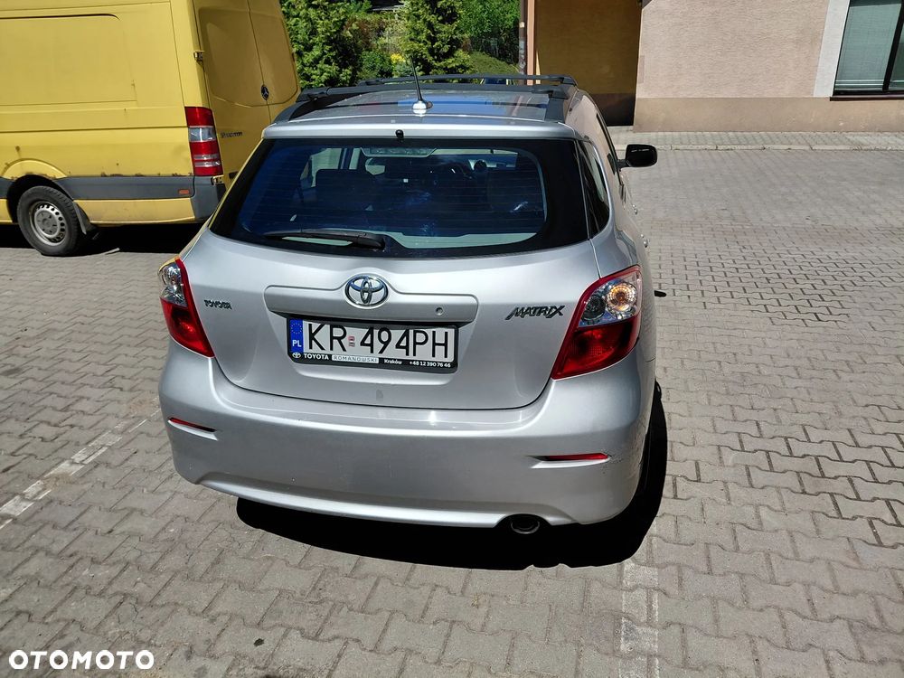 Toyota Matrix - 5