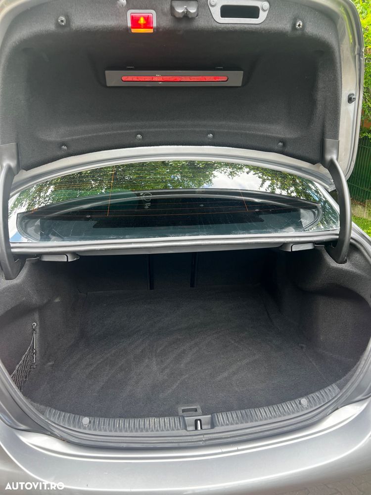 Mercedes-Benz C 250 BlueTec - 12