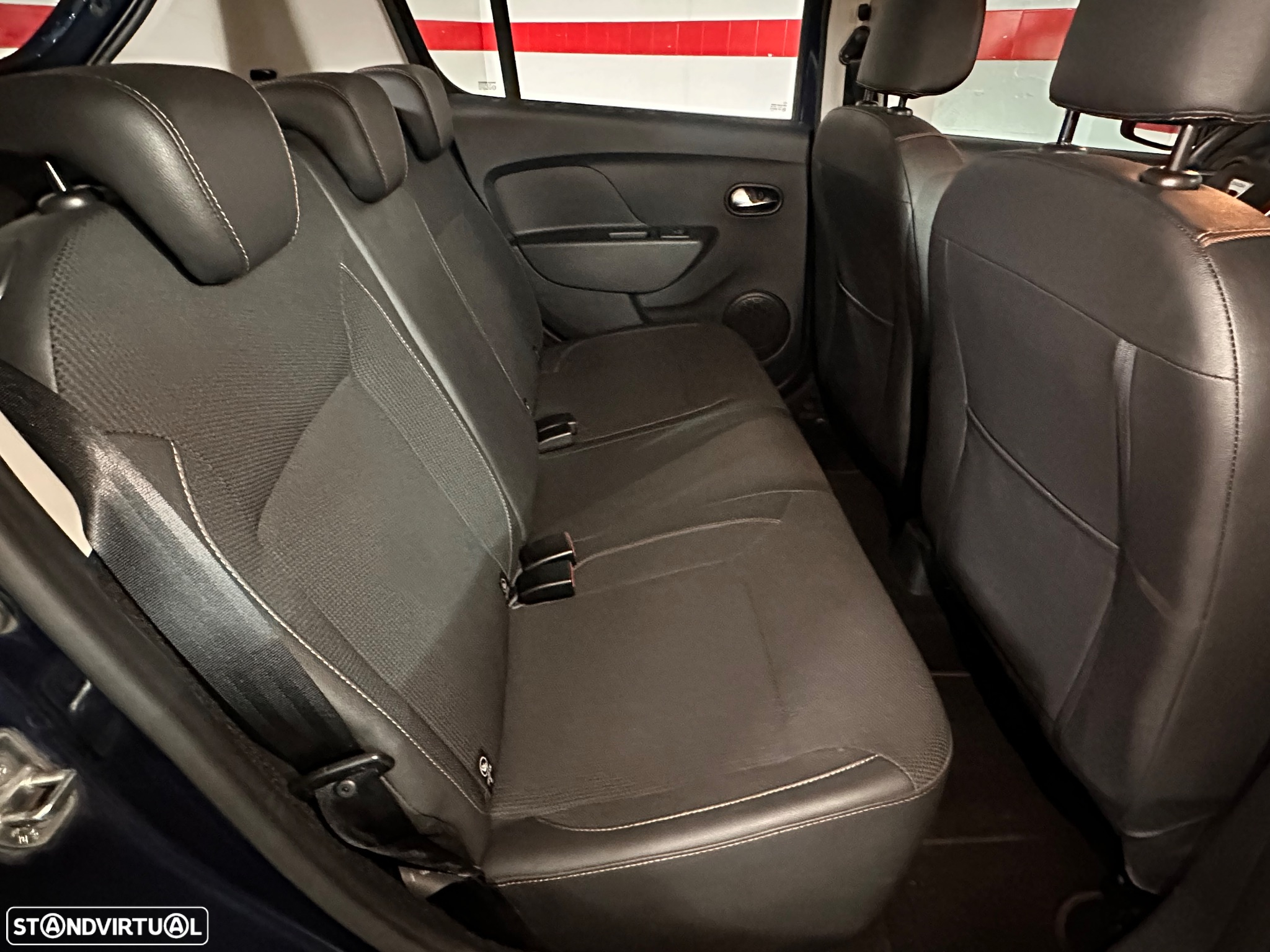 Dacia Sandero 0.9 TCe Stepway - 16