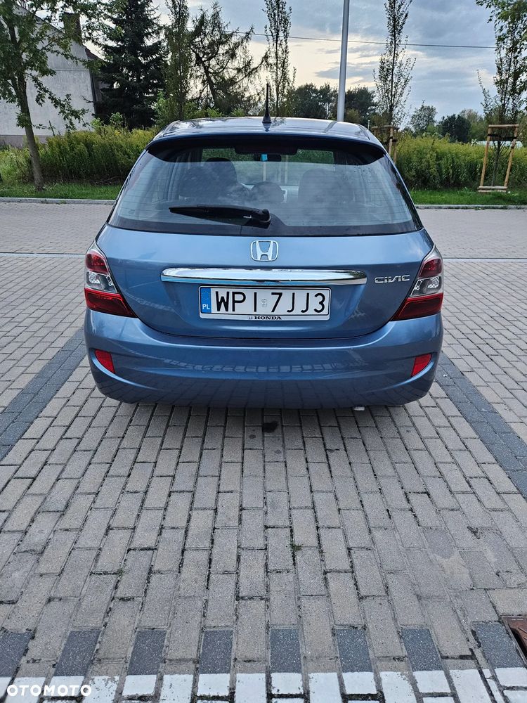 Honda Civic 1.4i S - 12