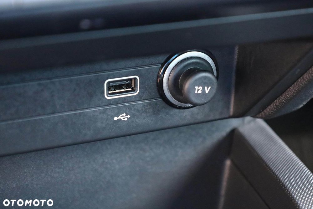 Skoda Fabia 1.0 TSI Ambition - 25