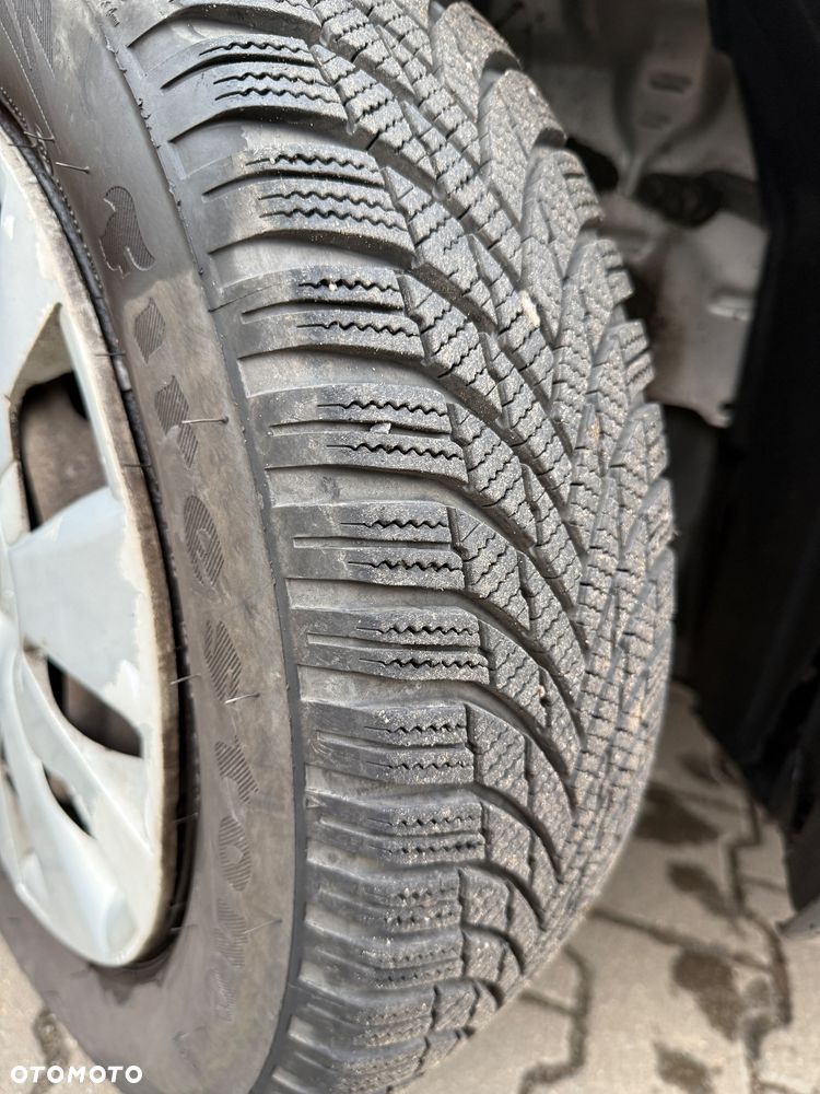 Toyota Yaris 1.0 Active - 21